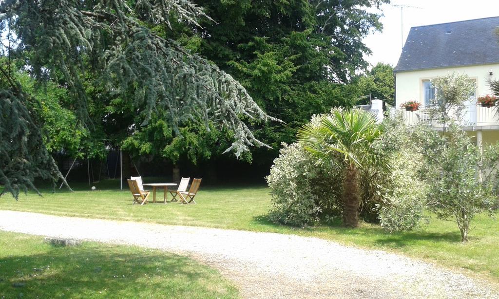 Hotel La Demeure Du Perron Quettehou Esterno foto