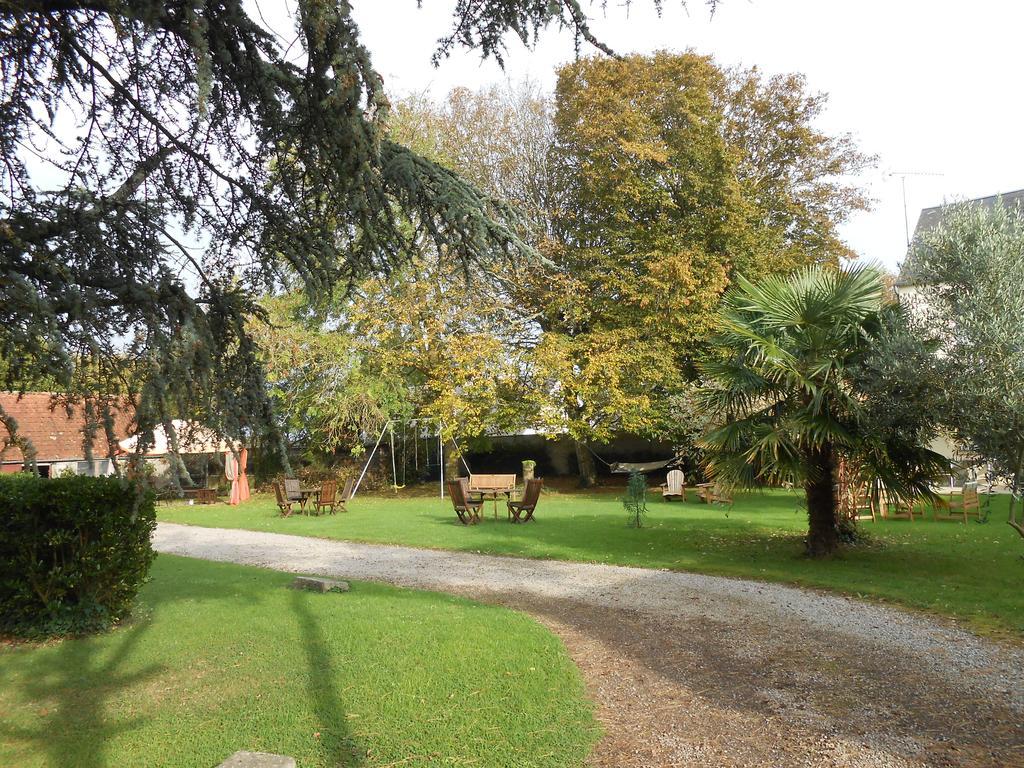 Hotel La Demeure Du Perron Quettehou Esterno foto